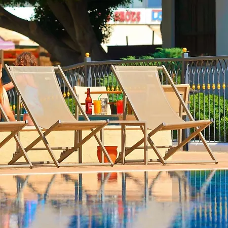 Caprea Hotel 3*