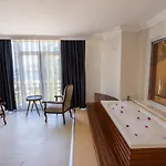 Hotel Caprea 3*