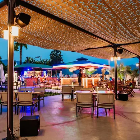 Caprea Hotel 3*